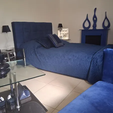D'exception A Louer, Salon Et 2 * Marseillan (Herault)